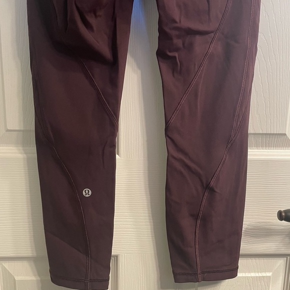 Lulu lemon leggings maroon size 6 - Picture 8 of 13